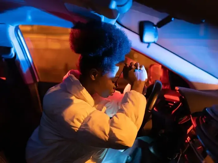 Attorney meeting injured client after drunk driving wreck near Arizona State University in Tempe